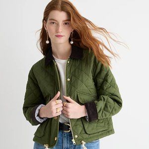 Limited-edition new cropped quilted Barn Jacket™ NWT sz L color deep moss